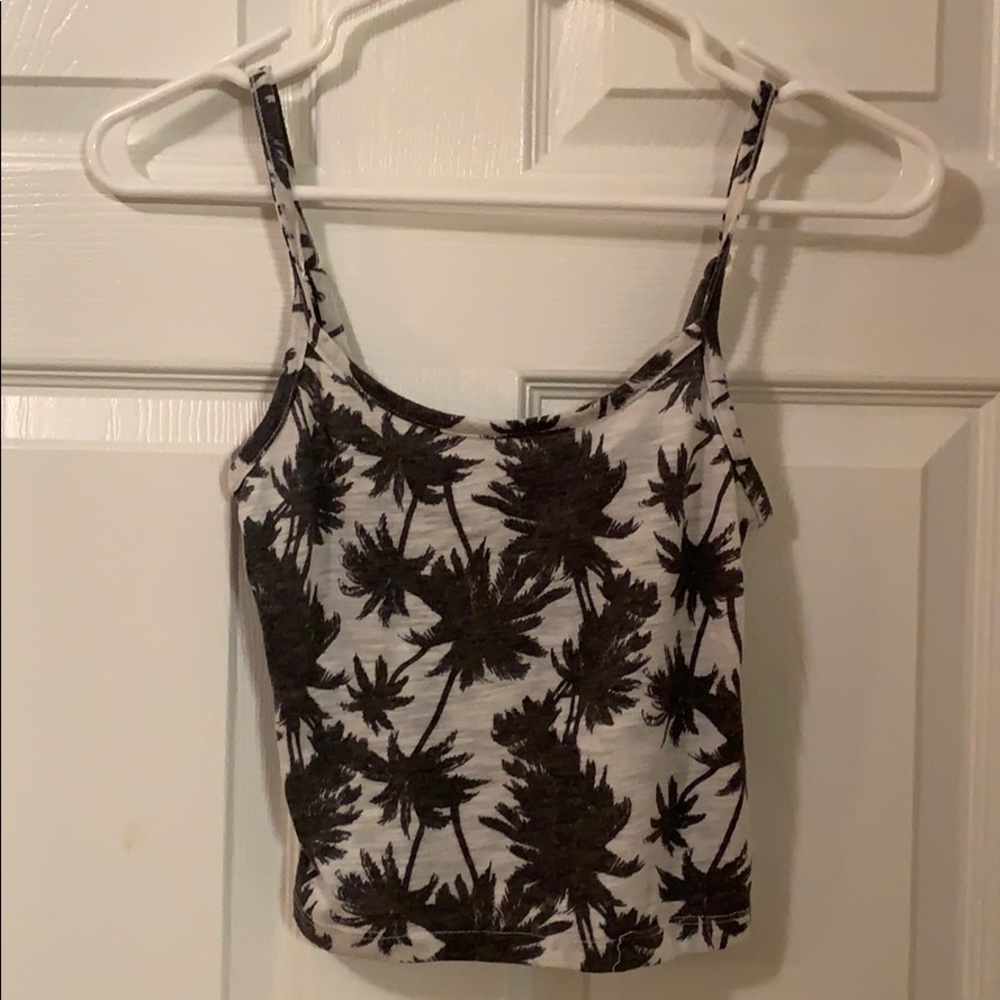 Nollie tank XS
